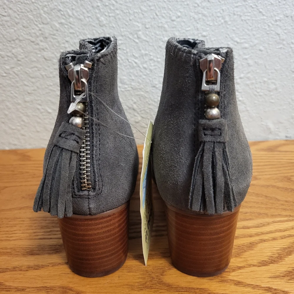 NWT Toms Gray Heeled Booties Size 8